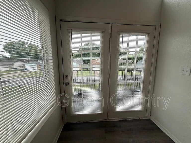 6639 S Victor Ave #G214 — Photo 9