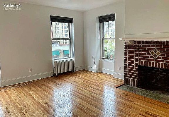 2nd image of 230 W 82nd St #D4