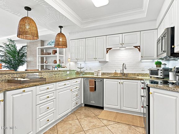 5th image of 1550 Salter Path Road #405