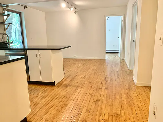 Rented by The Downtown LLC | media 27