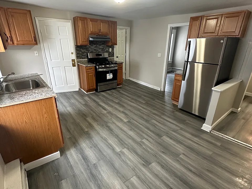 46 Liberty St #2