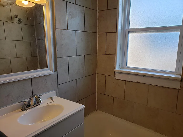 4206 Hereford St #2N — Photo 6