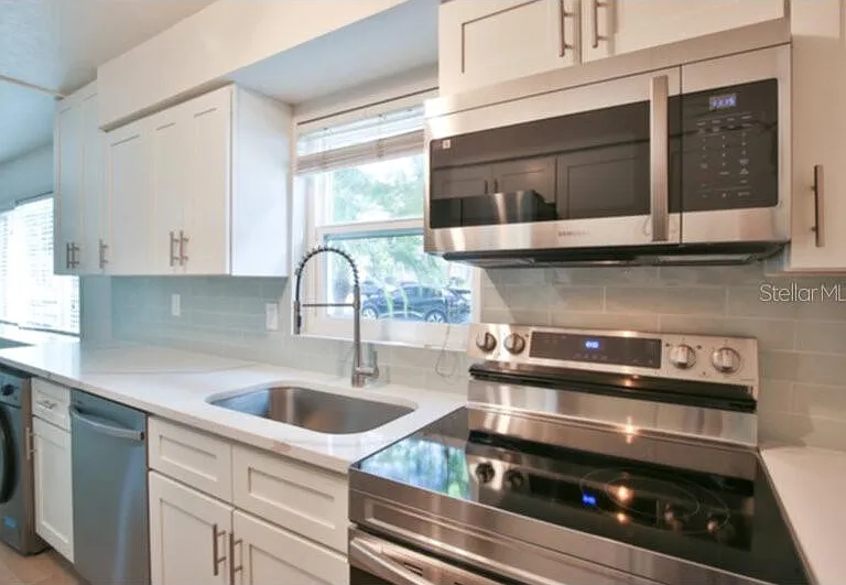 422 Julia Pl #C — Photo 7