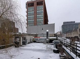 96 N 9th St #4, Brooklyn, NY 11249