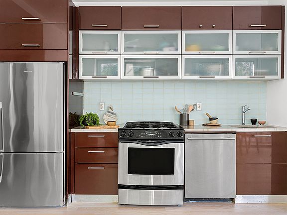 4th image of 342 Bedford Ave APT 2A