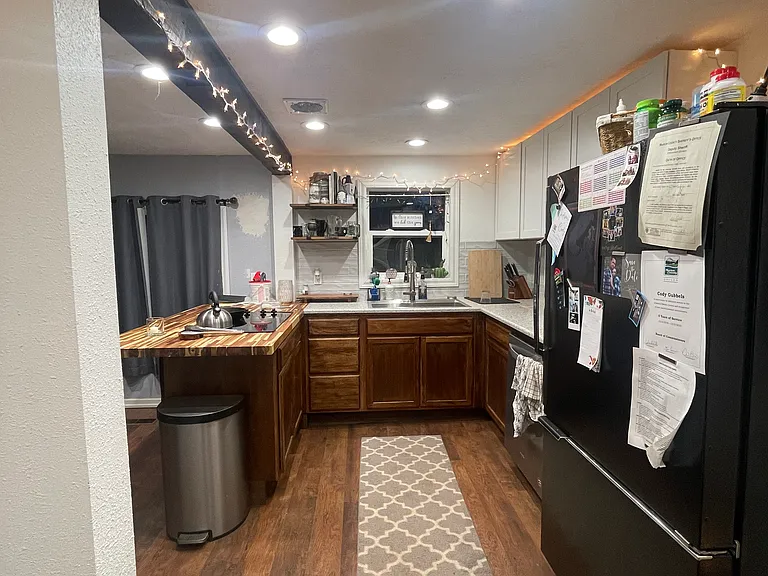 275 Southview Pl S — Photo 8