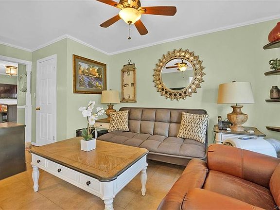 3rd image of 210 Throggs Neck Blvd