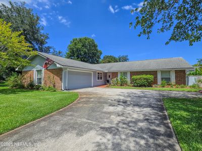 2243 THE WOODS Drive E, Jacksonville, FL, 32246