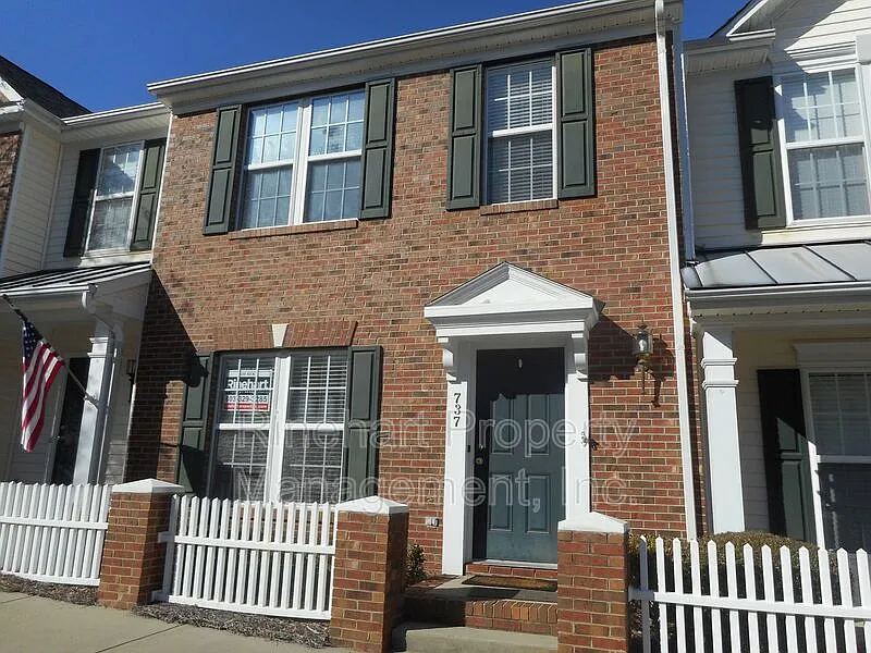 737 Atherton Way