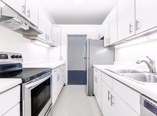 731 Plymouth by 3L Living, Chicago, IL 60605