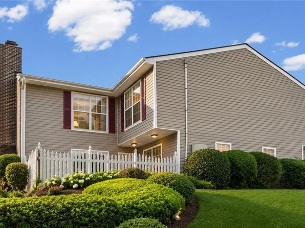 549 Summit Ln SW, Marietta, GA 30008