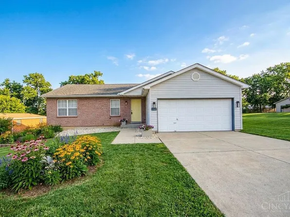 5890 Kay Dr, Fairfield, OH 45014