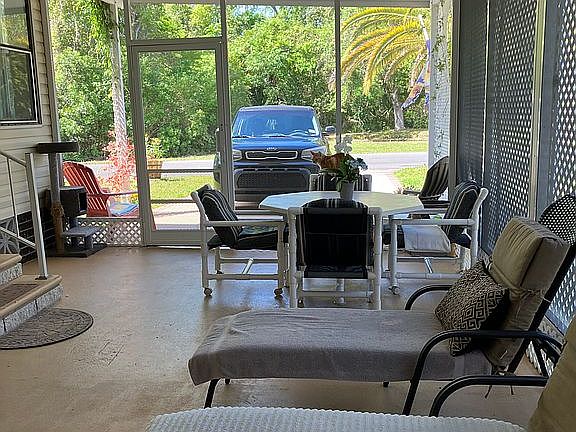 Large car porch