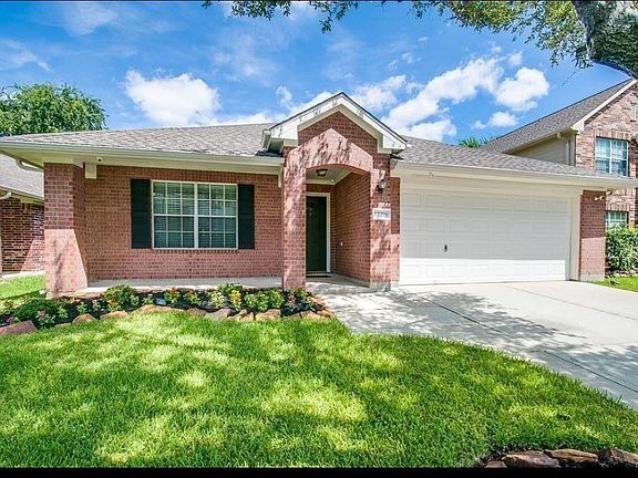 2nd image of 12218 Woody Hollow Dr