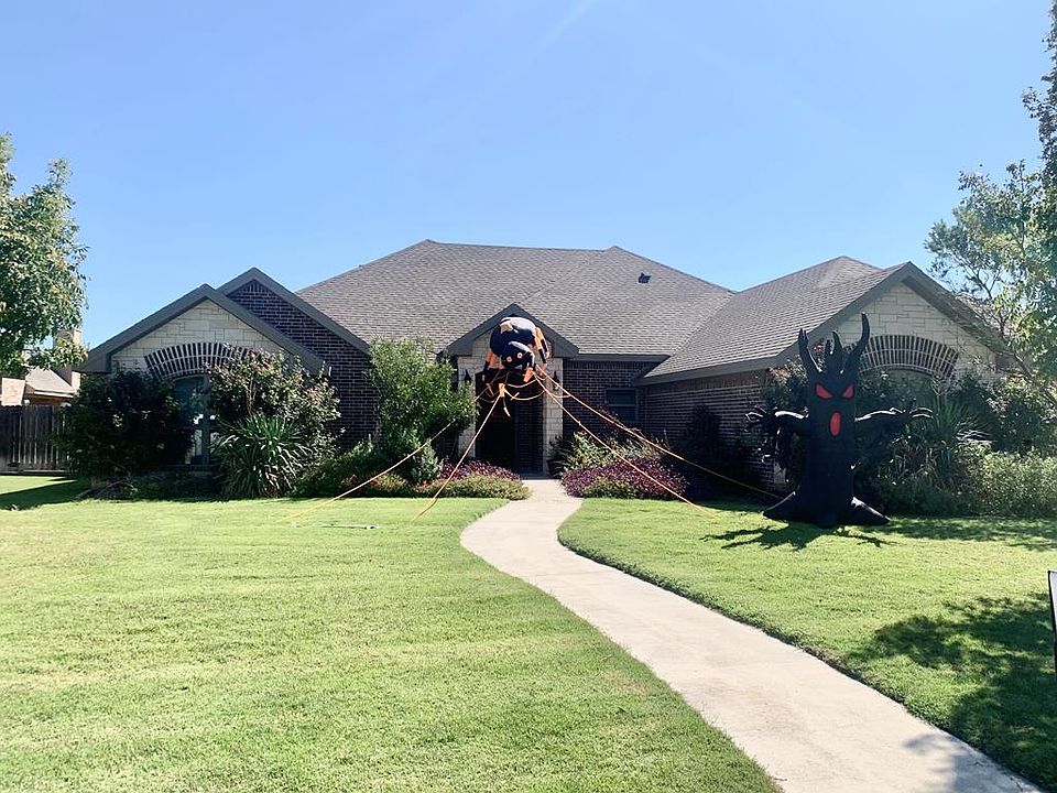 1st image of 4714 Royal Troon Dr