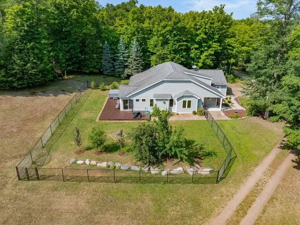 35009 Hanna Rd, Cohasset, MN 55721