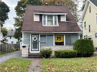 39 Maxwell Ave, Rochester, NY 14619