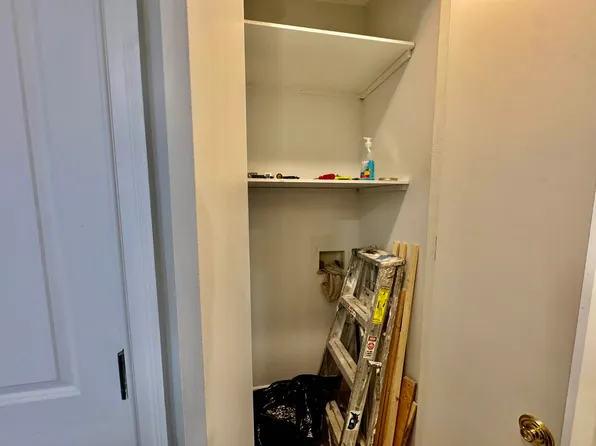 141-25 Northern Boulevard image 1 of 22