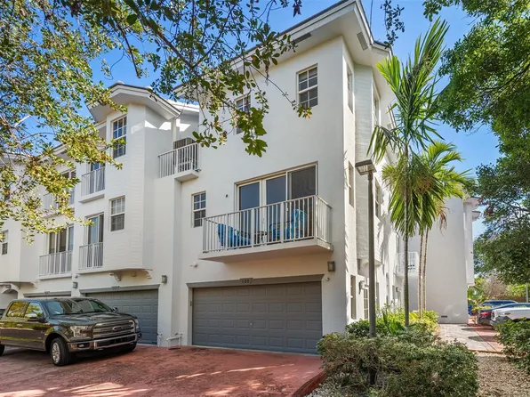 2725 NE 8th Avenue #108, Wilton Manors, FL 33334