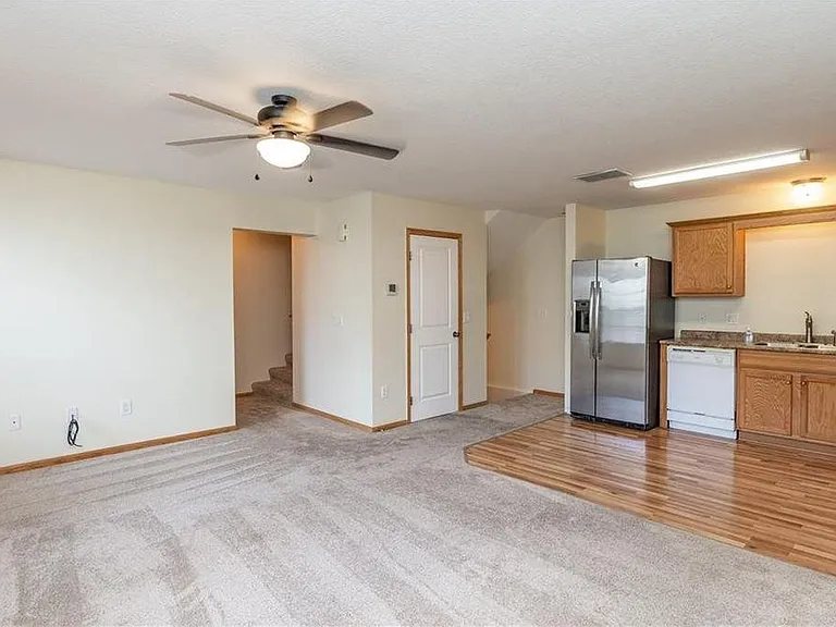 3141 SW Sharmin Ln — Photo 9