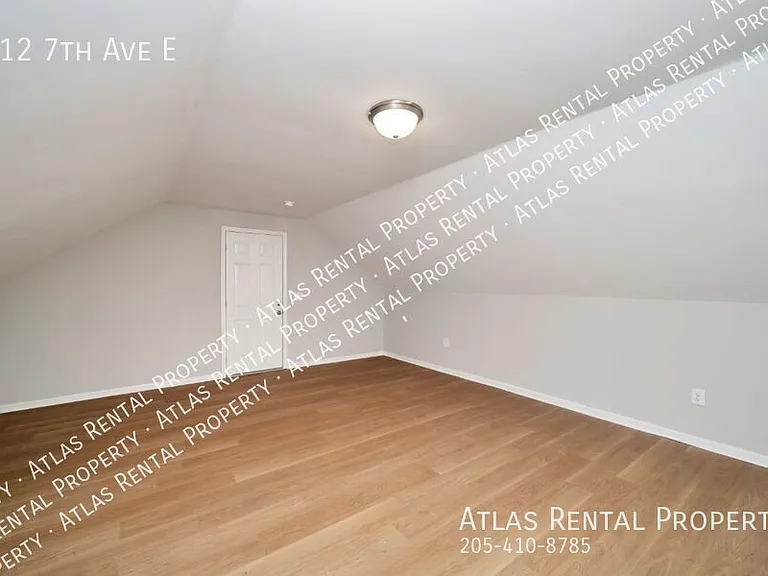 512 7th Ave E — Photo 15