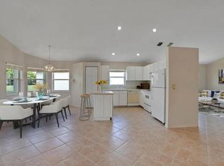 3628 Miramontes Cir, Wellington, FL 33414