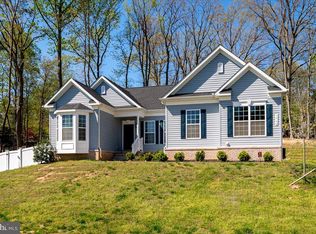 1962 Foxwood Ln, Lusby, MD 20657