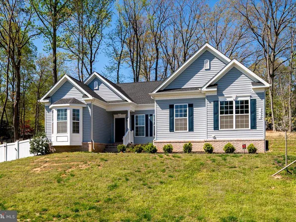 1962 Foxwood Ln, Lusby, MD 20657