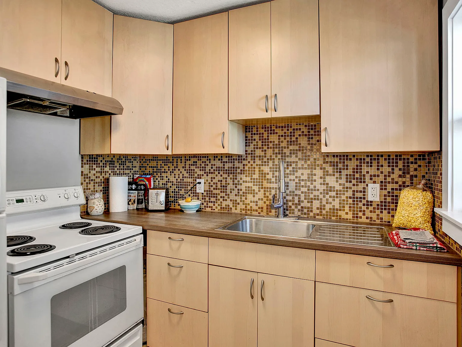 3 bed, 1247 sqft, $2,799 — Photo 4