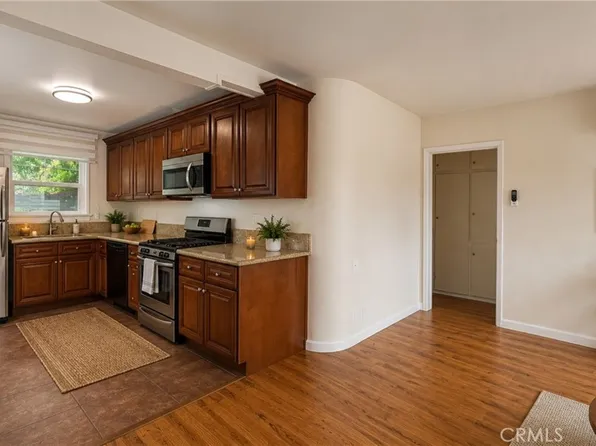 825 Green St, Glendale, CA 91205