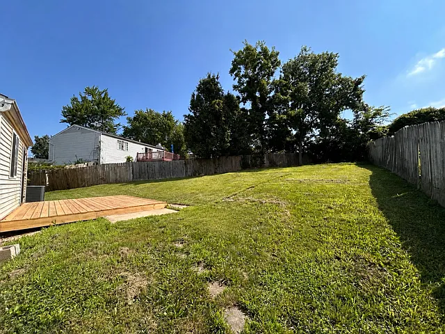 122 Hillwood Ct — Photo 19