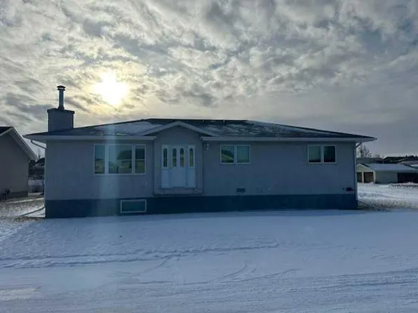 101 N Wilkins Pl, Hanna, AB T0J 1P0