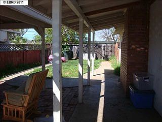 4th image of 2716 Bonita Ave
