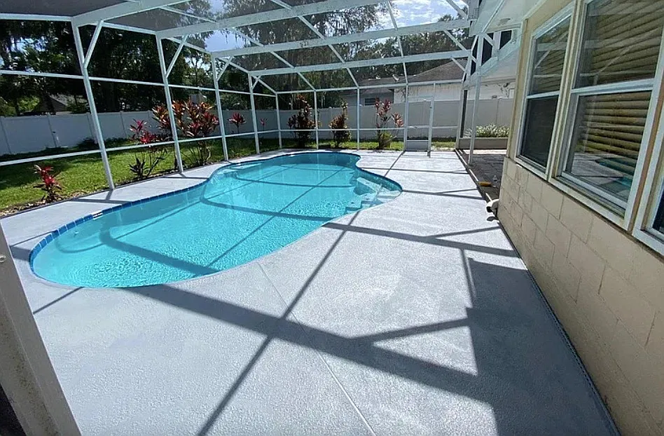 2108 Shirewood Ct — Photo 2