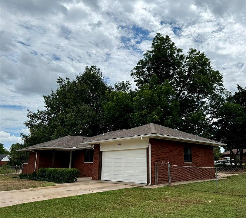 1st image of 3205 Otterson Dr