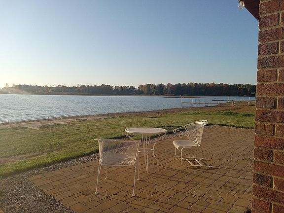 4th image of 10894 E Shore Dr
