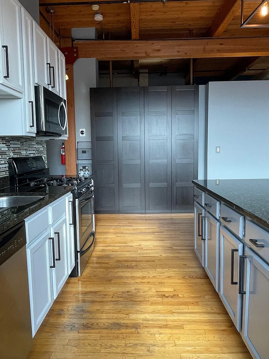 2806 N Oakley Ave Chicago, IL, 60618 - Apartments for Rent | Zillow