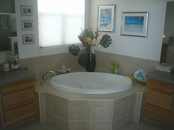 Five-Piece Master Bath w/ Large Oval Tub and Separate Sinks
