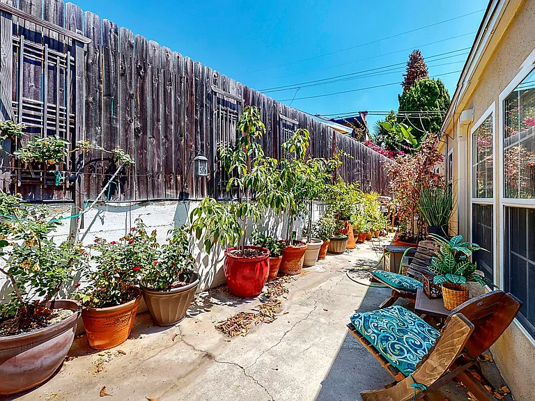 251 Avenida Rosa — Photo 18