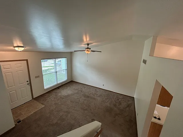 440 Omar Ct — Photo 10
