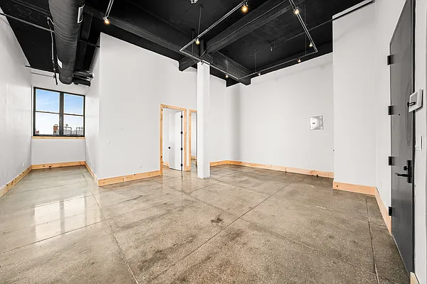 Rented by Nooklyn NYC LLC | media 38