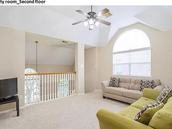 4th image of 2622 S Breeze Dr