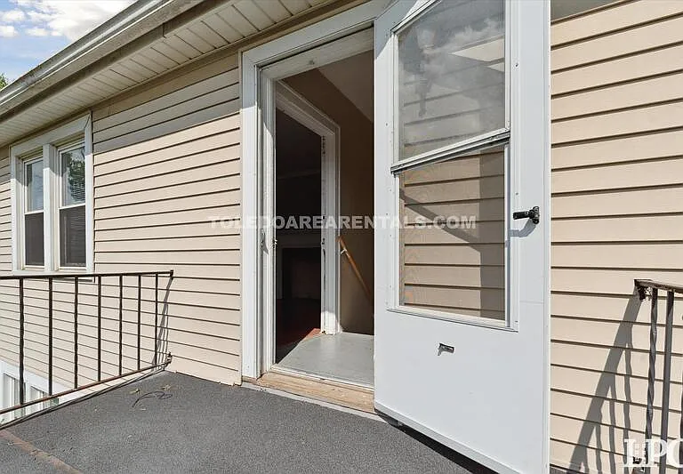 2030 Wyndhurst Rd — Photo 20