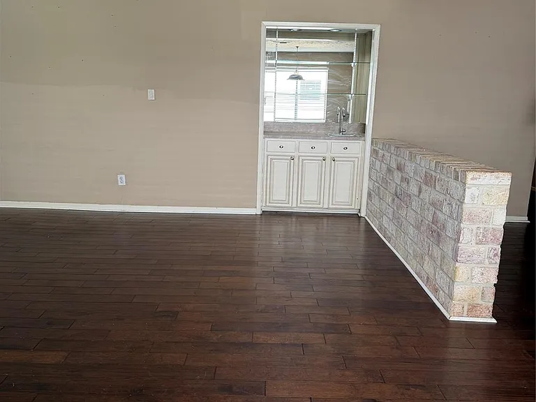 10102 Sagecourt Dr — Photo 11