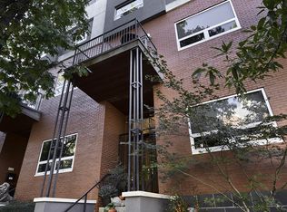 2138 Race St, Philadelphia, PA 19103