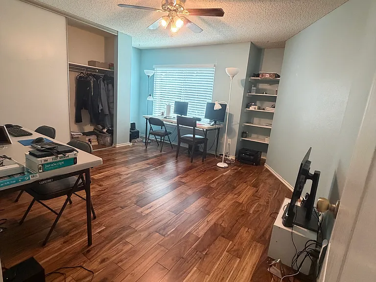 1208 Bradbury Ln — Photo 51