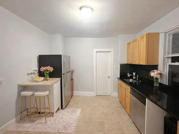 3517 214th Pl Fl 1, Bayside, NY 11361