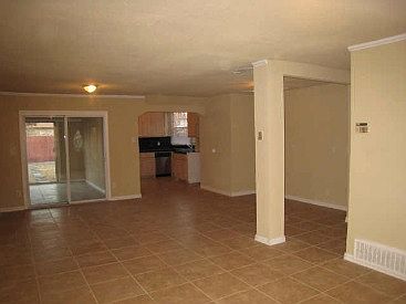 3rd image of 4109 Hanover Dr