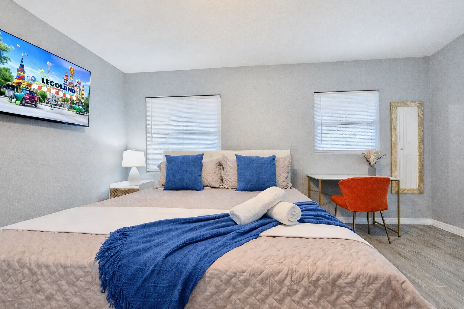 1 bed, $3,240 — Photo 4