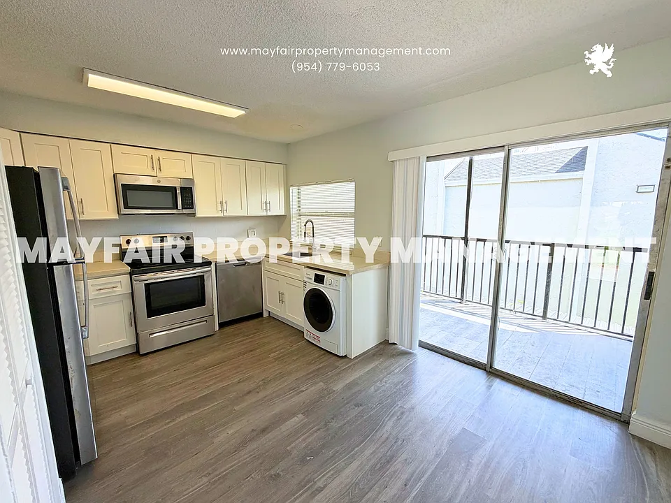 4415 Treehouse Ln #23H